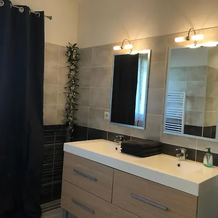 San Jordi Holiday home Duilhac